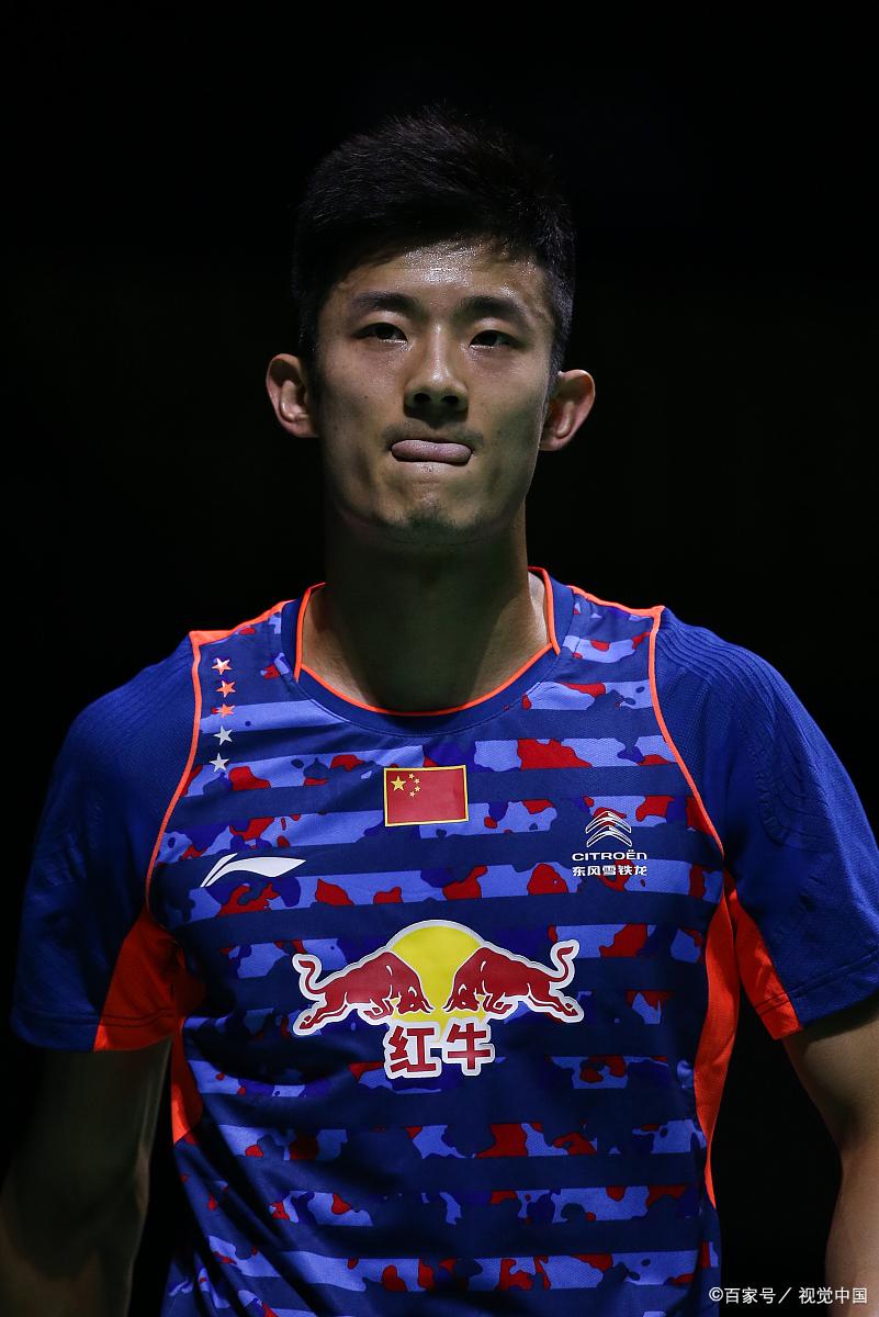 印尼羽毛球队翻盘日本羽毛球队，谌龙制霸全场