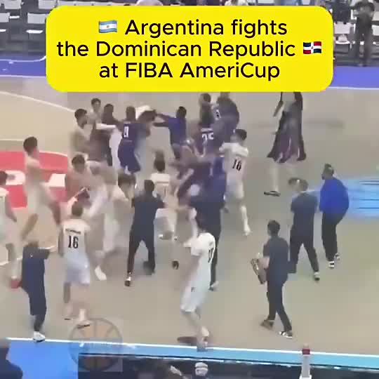 阿根廷男篮横扫菲律宾男篮,巴图姆三分雨点燃全场 阿根廷男篮横扫菲律宾男篮,巴图姆三分雨点燃全场