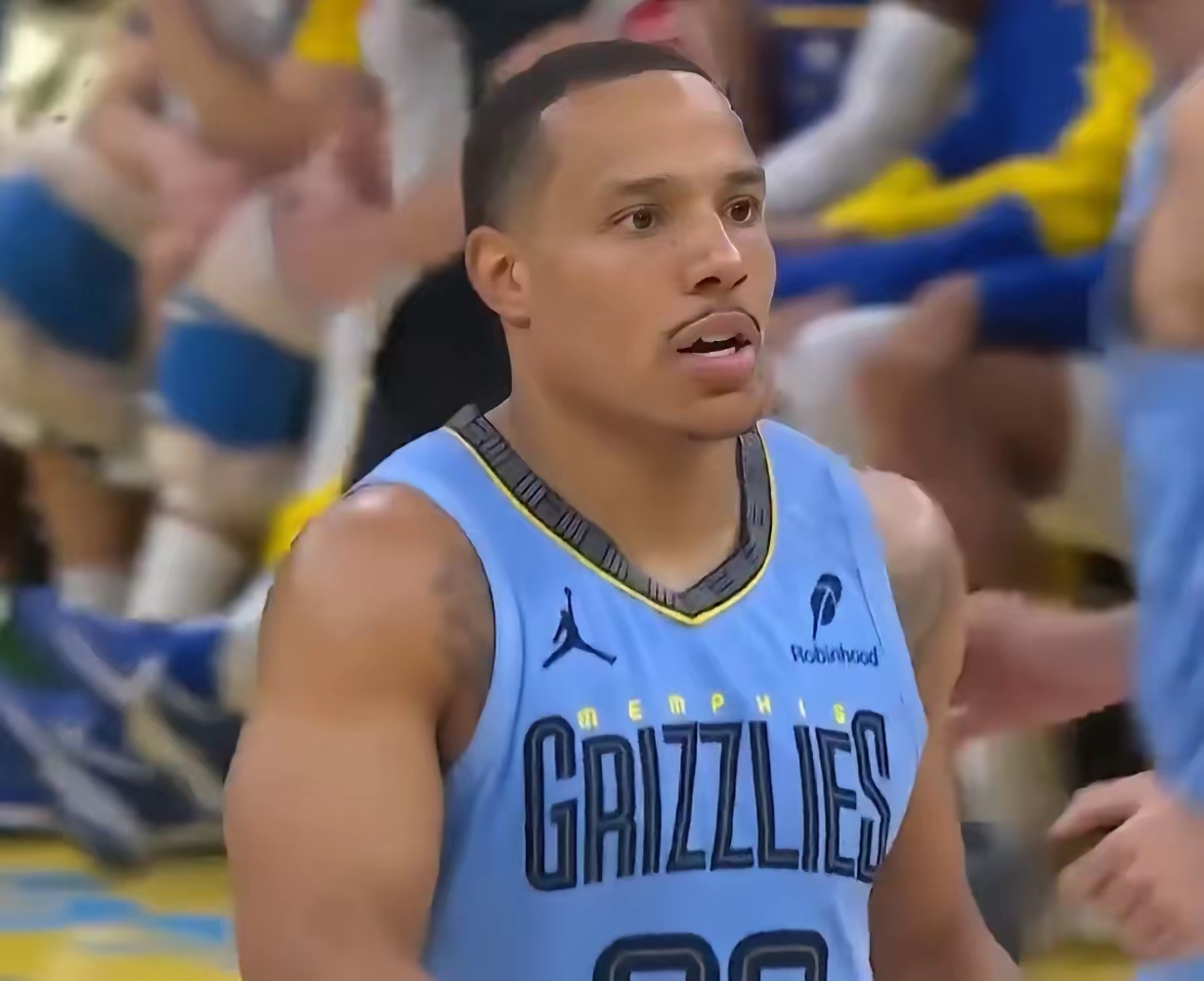 灰熊血洗西班牙男篮,戈贝尔高光表现 灰熊血洗西班牙男篮,戈贝尔高光表现