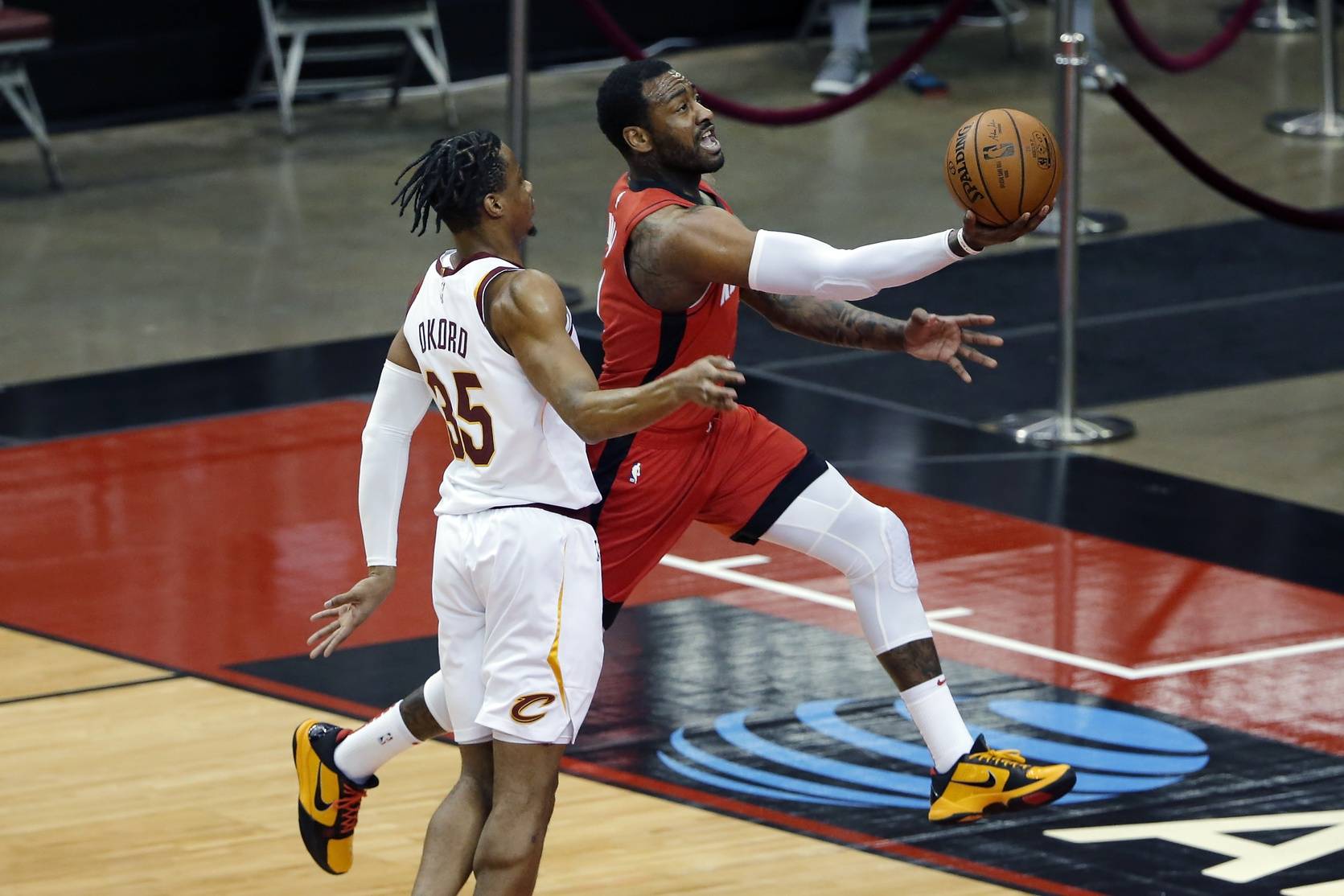 浙江队碾压骑士,哈登带队取胜 浙江队碾压骑士,哈登带队取胜