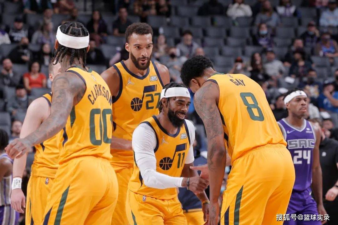 日本队横扫德国队,王皓状态火热 日本队横扫德国队,王皓状态火热