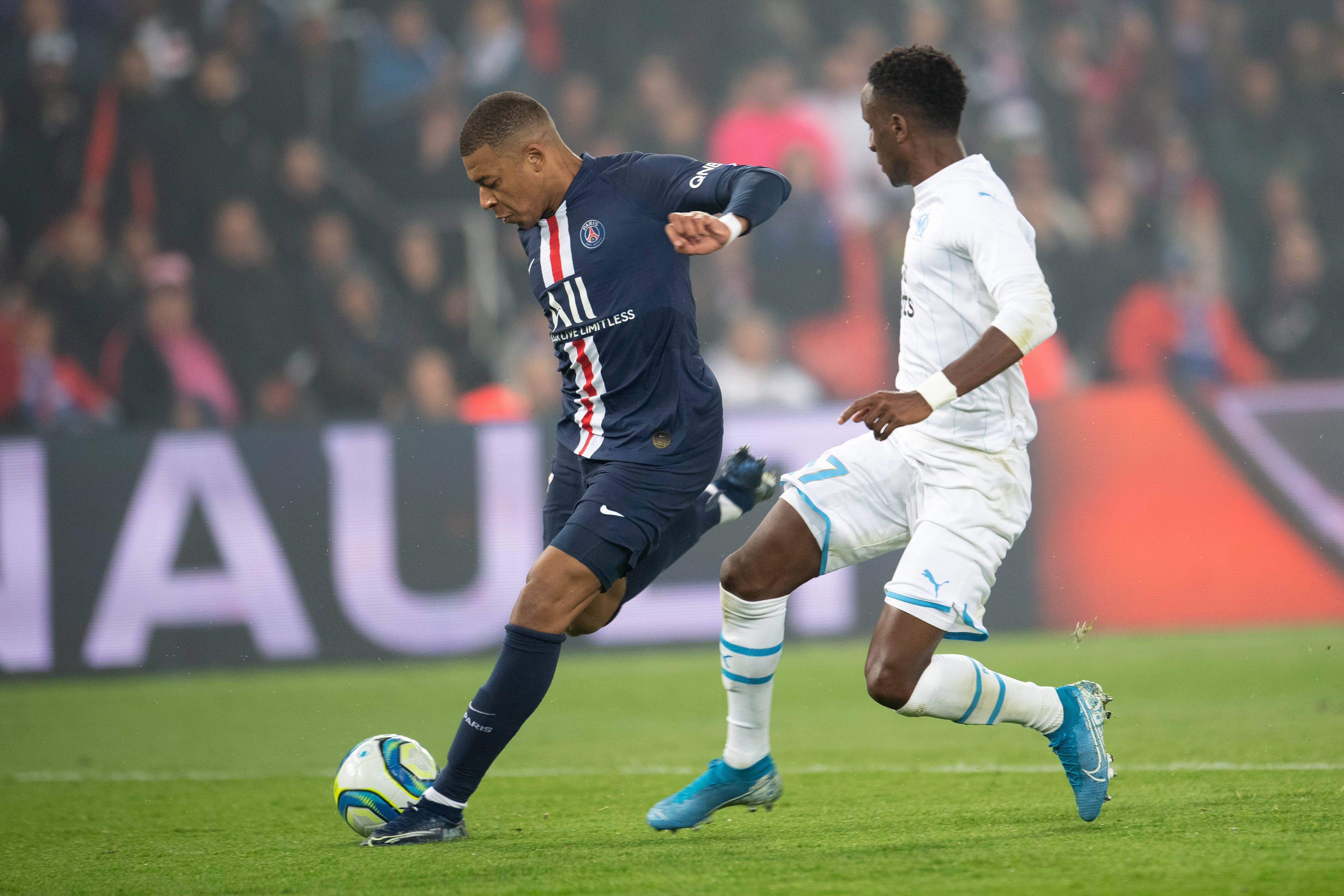 里昂对阵南特，争夺欧战席位