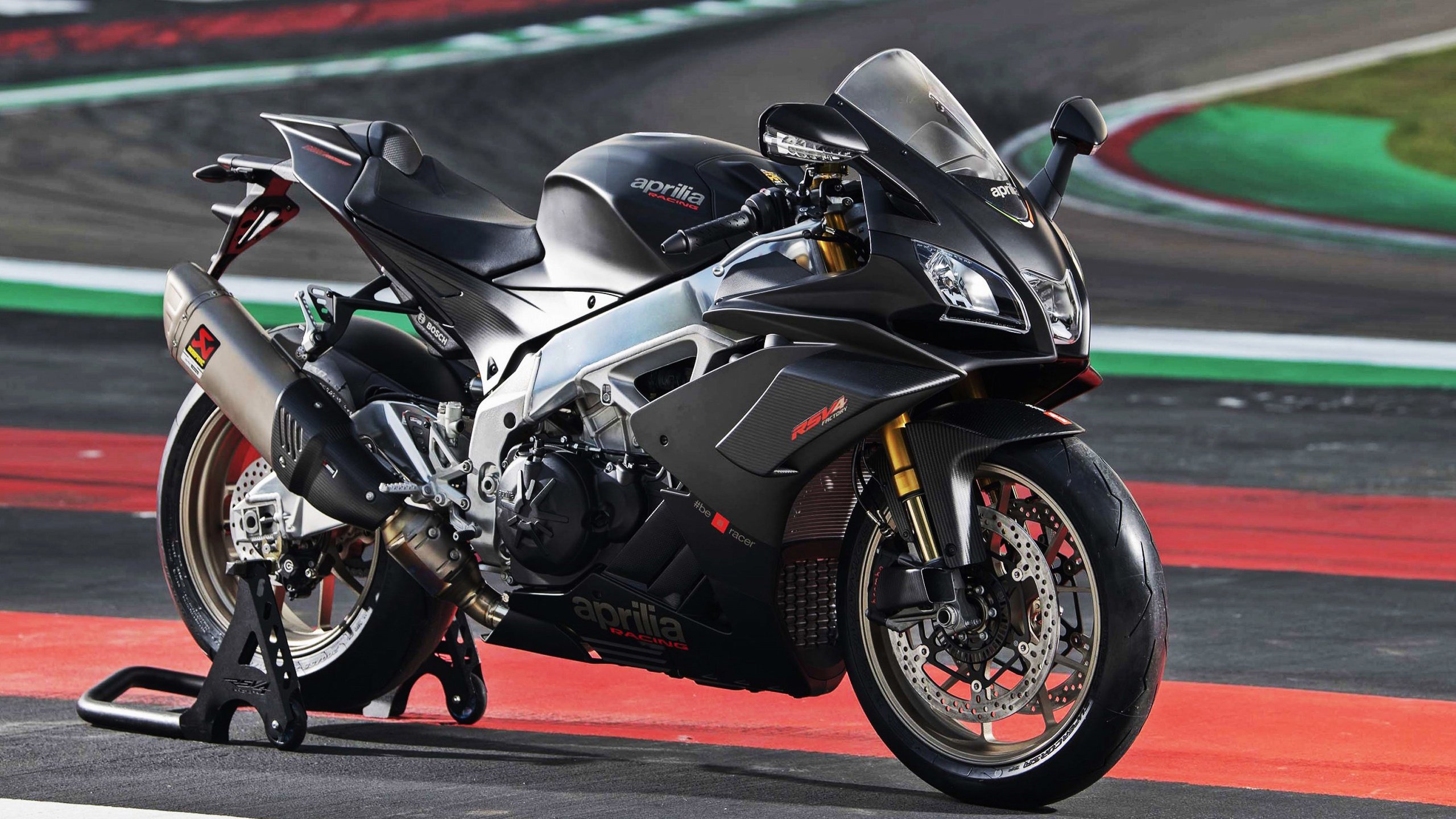 蓝鲸与青焰，雷诺鏖战威廉姆斯，阿隆索焚风骤起