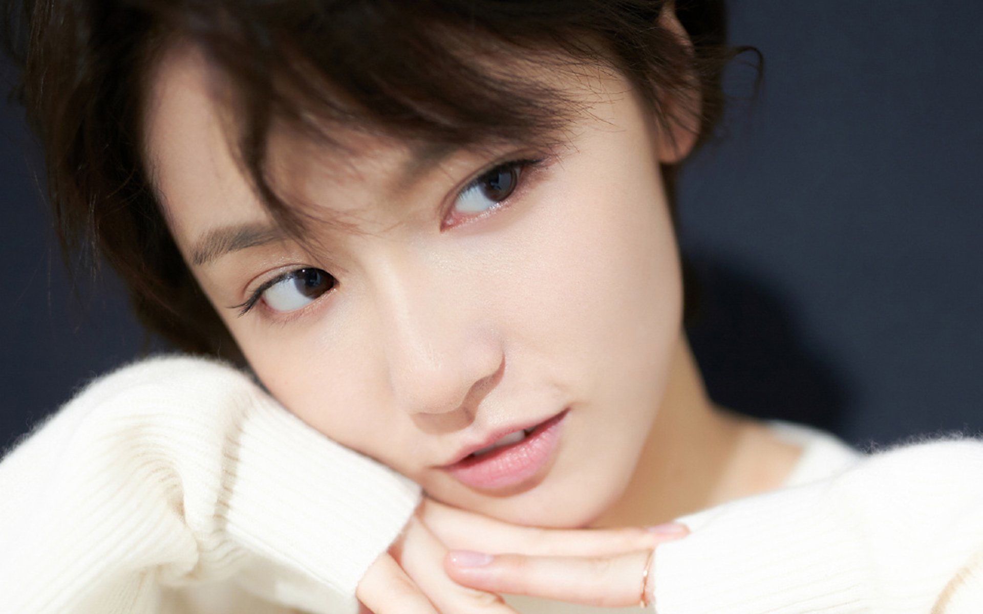 绿茵与硬木的共鸣,当英超争冠战邂逅山西队斩落热火的传奇