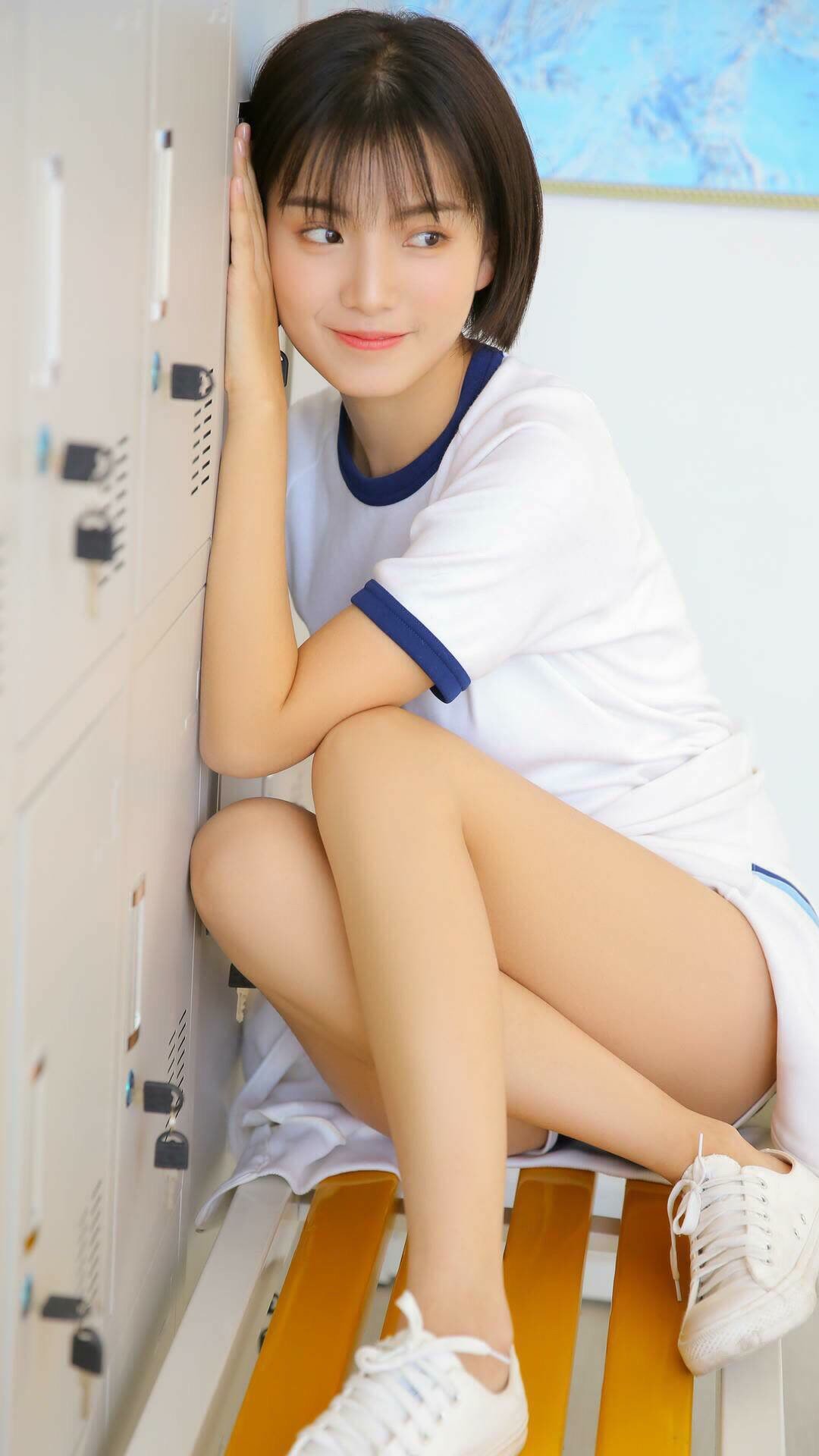 街头突围与球场切割,精密算力时代的角斗美学