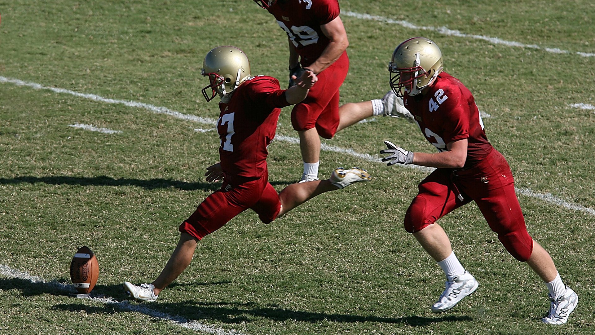北非风暴侵袭梦剧场,马丁内利以阿尔及利亚式火力接管世界排名争夺战