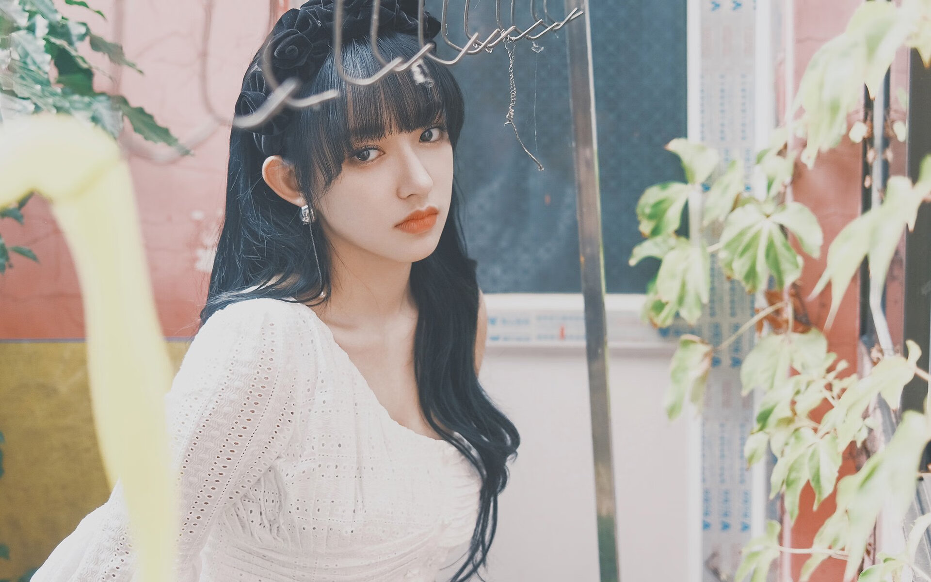 帕尔默一人撕裂巴黎,利物浦绝境逆转书写欧冠史诗