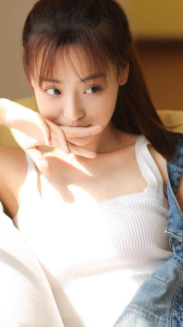 费城风暴席卷布鲁克林！恩比德统治禁区，76人用一波流锁定胜局