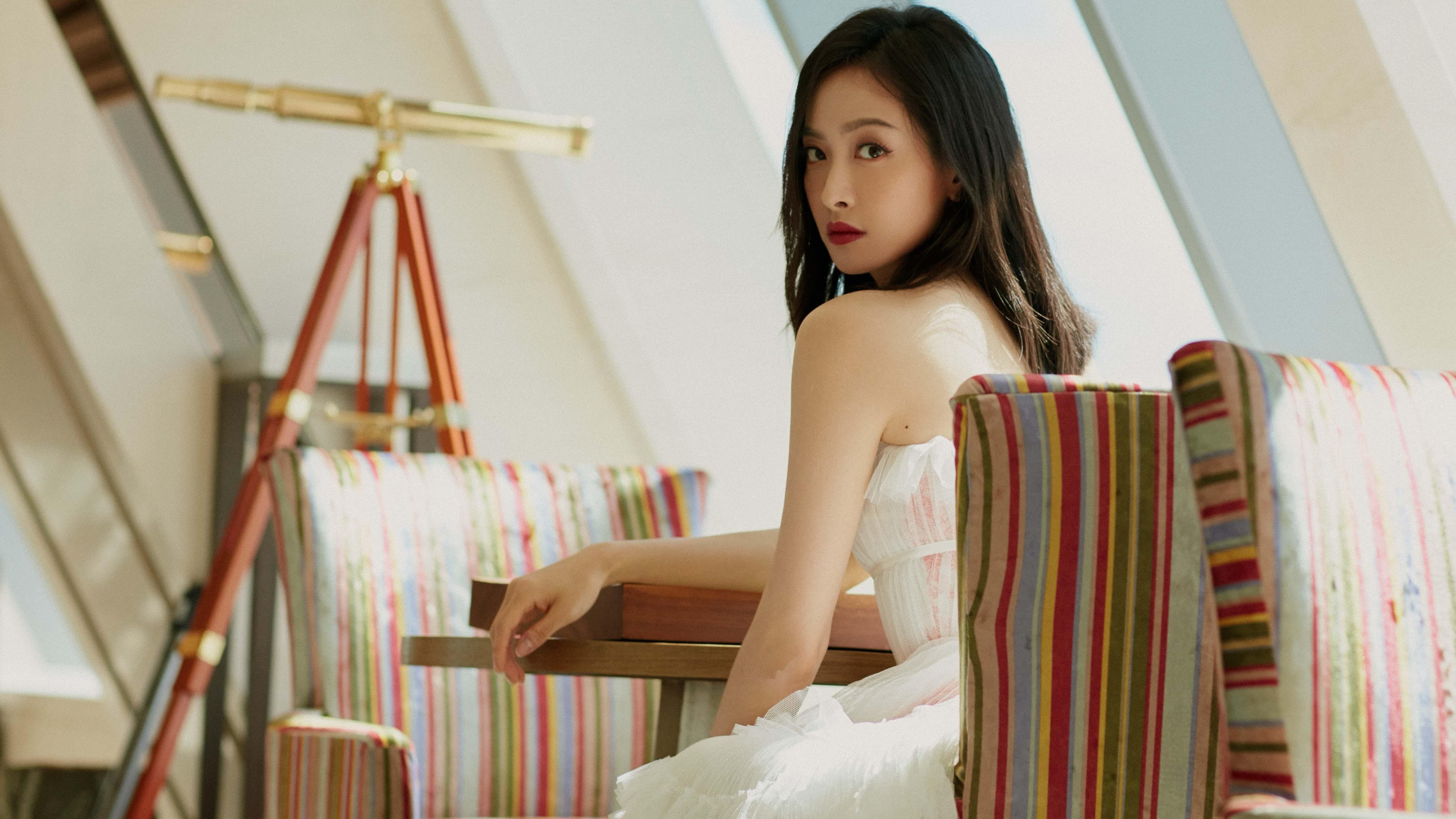 唯一性之夜,凯恩单点爆破创造历史,安达卢西亚雄狮终结魔鬼主场